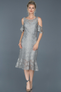 Миди Пригласительное Платье С Кружевами Серый ABK455