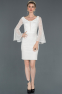 Короткое Велюровое Вечернее Платье Белый ABK701