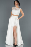 Длинное Атласное Выпускное Платье Белый ABU1286