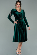 Миди Бархатное Пригласительное Платье Изумрудно-зеленый ABK1162