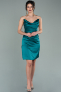 Мини Атласное Пригласительное Платье Изумрудно-зеленый ABK1193