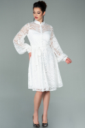 Короткое Кружевное Платье Белый ABK1243