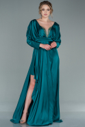 Длинное Атласное Вечернее Платье Изумрудно-зеленый ABU2384