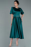 Миди Атласное Пригласительное Платье Изумрудно-зеленый ABK1407