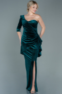 Длинное Велюровое Вечернее Платье Изумрудно-зеленый ABU2666