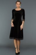 Короткое Велюровое Вечернее Платье Черный AR38104