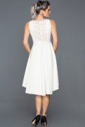 Короткое Вечернее Платье Белый ABK097