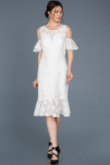 Миди Пригласительное Платье С Кружевами Белый ABK455