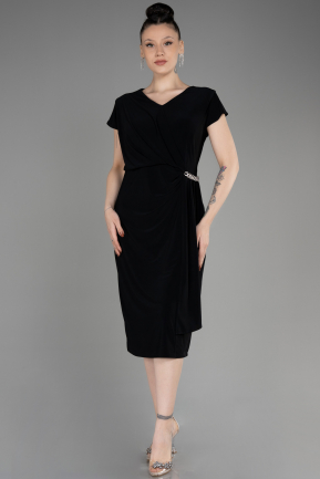Платье для приглашения большого размера Миди Черный ABK2029