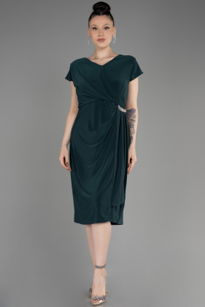 Платье для приглашения большого размера Миди Изумрудно-зеленый ABK2029